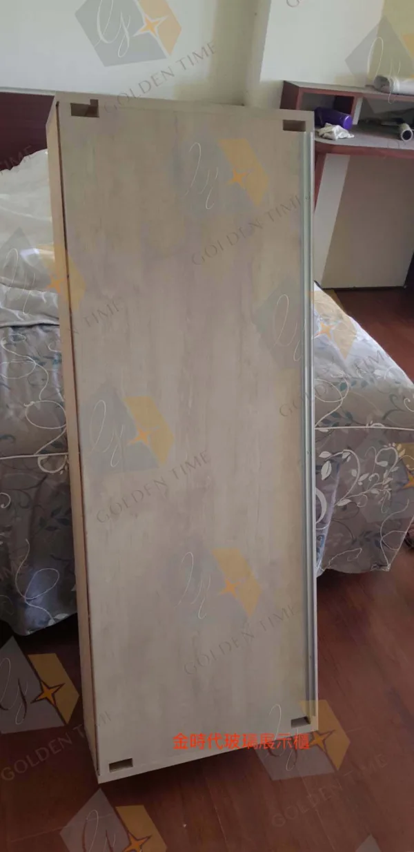 04-訂製精品展示櫃