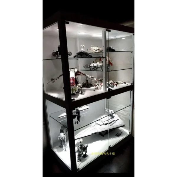 03-訂製精品展示櫃