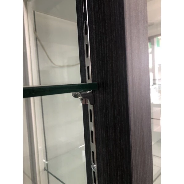 tw-11134201-7r98w-lw5v2w91769id4@resize_w900_nl.webp 09-單層載重50公斤.4尺高亮度LED條燈多功能精品展示櫃