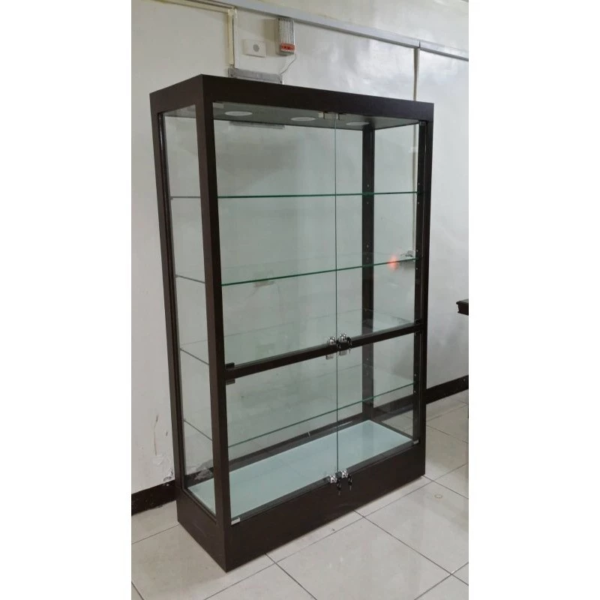 tw-11134201-7r98w-lw5v4dajku1pfb@resize_w900_nl.webp 15-強化門片&4尺高亮度LED燈箱精品展示櫃