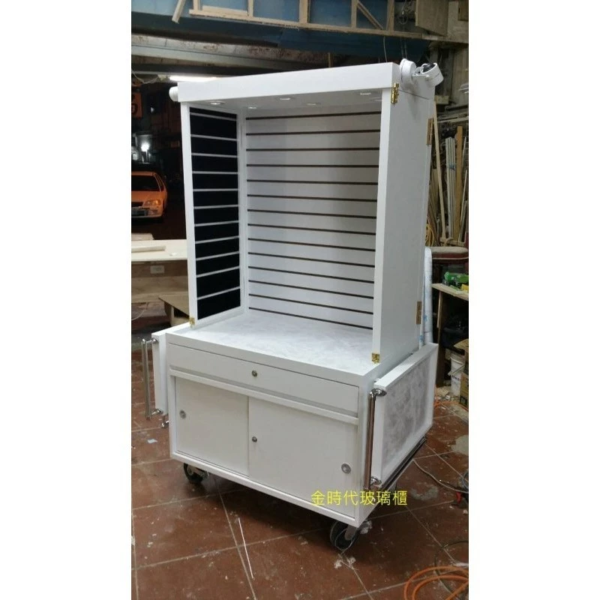 tw-11134201-7r98x-lw5v43e02le9b4-1.webp 06-多功能飾品車台