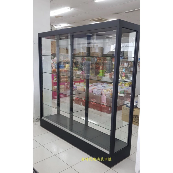 tw-11134201-7r991-lw5v2weuynd78c.webp 07-訂製高亮度LED精品展示櫃