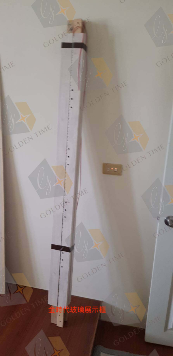 02-全分離式現場組裝訂製展示櫃