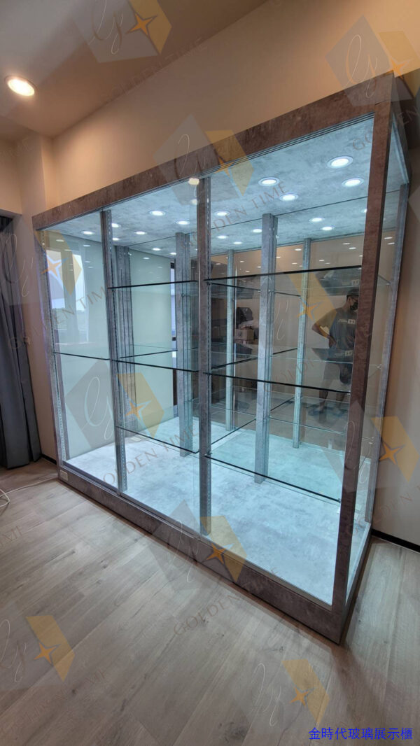 02-全分離式現場組裝訂製展示櫃