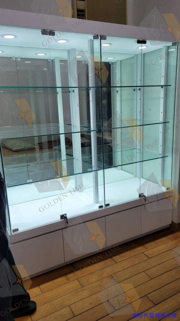 04-全分離式現場組裝訂製展示櫃