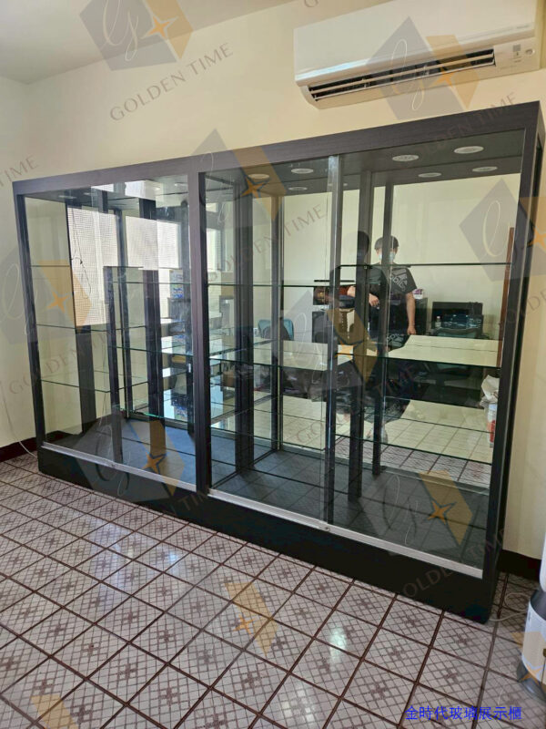 15-全分離式現場組裝訂製展示櫃