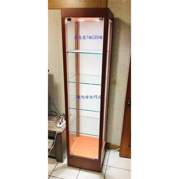 20-強化門片+高亮度LED展示櫃