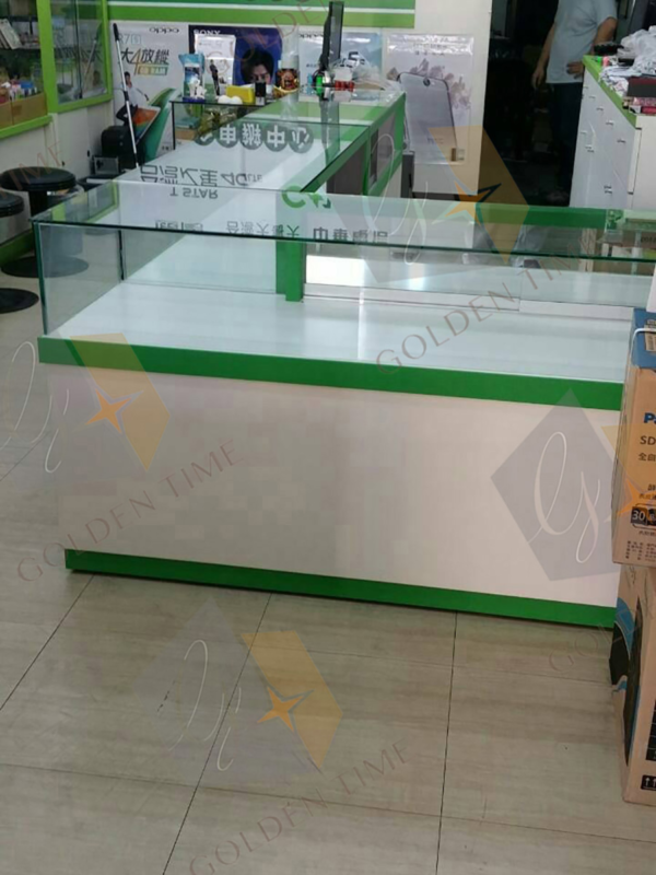 06-手機珠寶手錶展示櫃