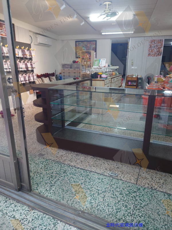 28-手機珠寶手錶展示櫃