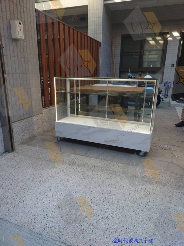 32-手機珠寶手錶展示櫃