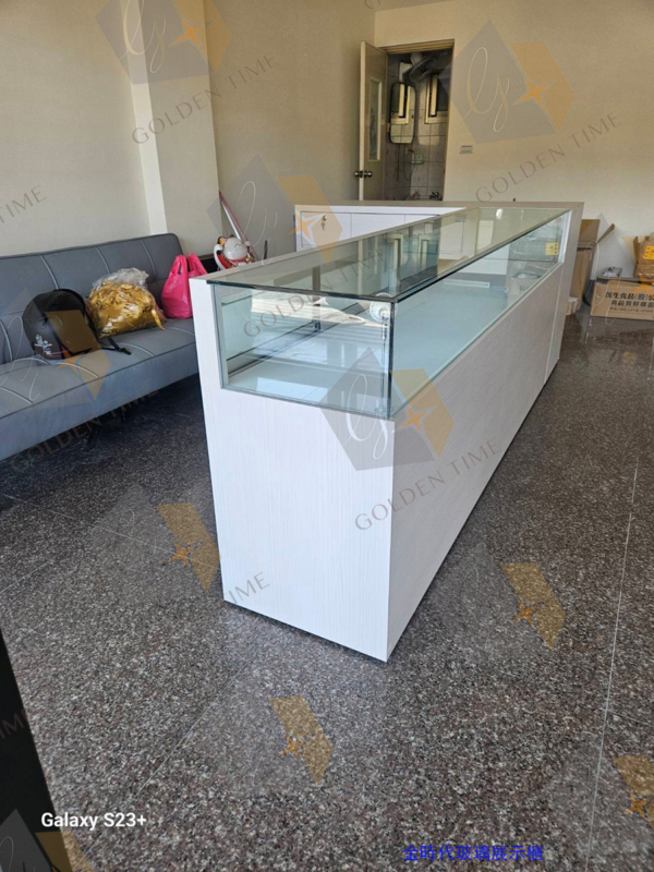 14-手機珠寶手錶展示櫃