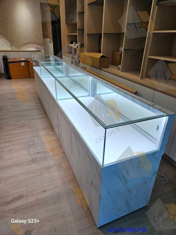 15-手機珠寶手錶展示櫃