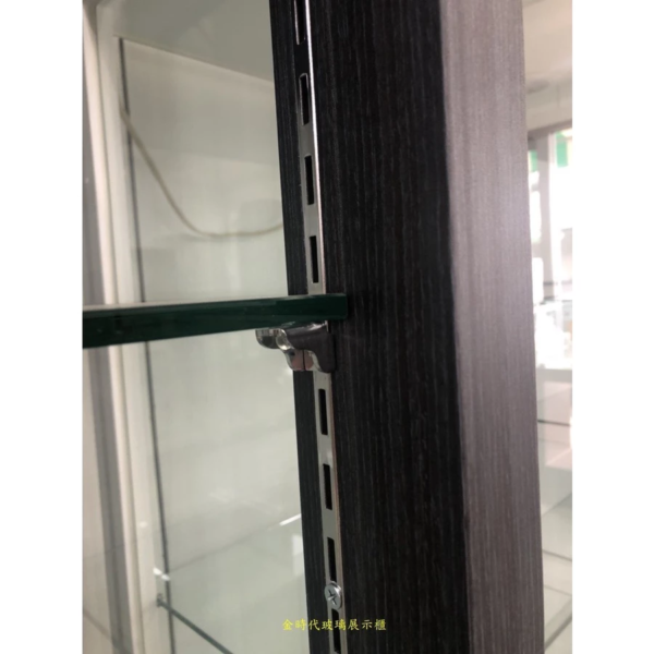 (公版-33)-單層可耐重40公斤.GK模型櫃.強化層板.+重柱型LED展示櫃